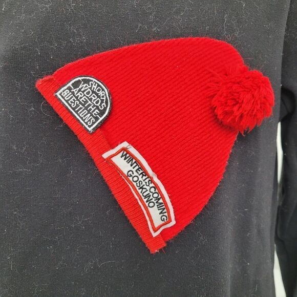 2/$20 Y2K Black With 3D Red Winter Hat Fleece Top Blouse Size: Large - Picture 4 of 8